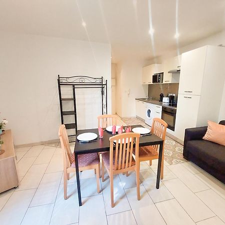 Charmant Appartement Pres Du Marche, Gare Et Port A 5Mn Тулон Екстериор снимка